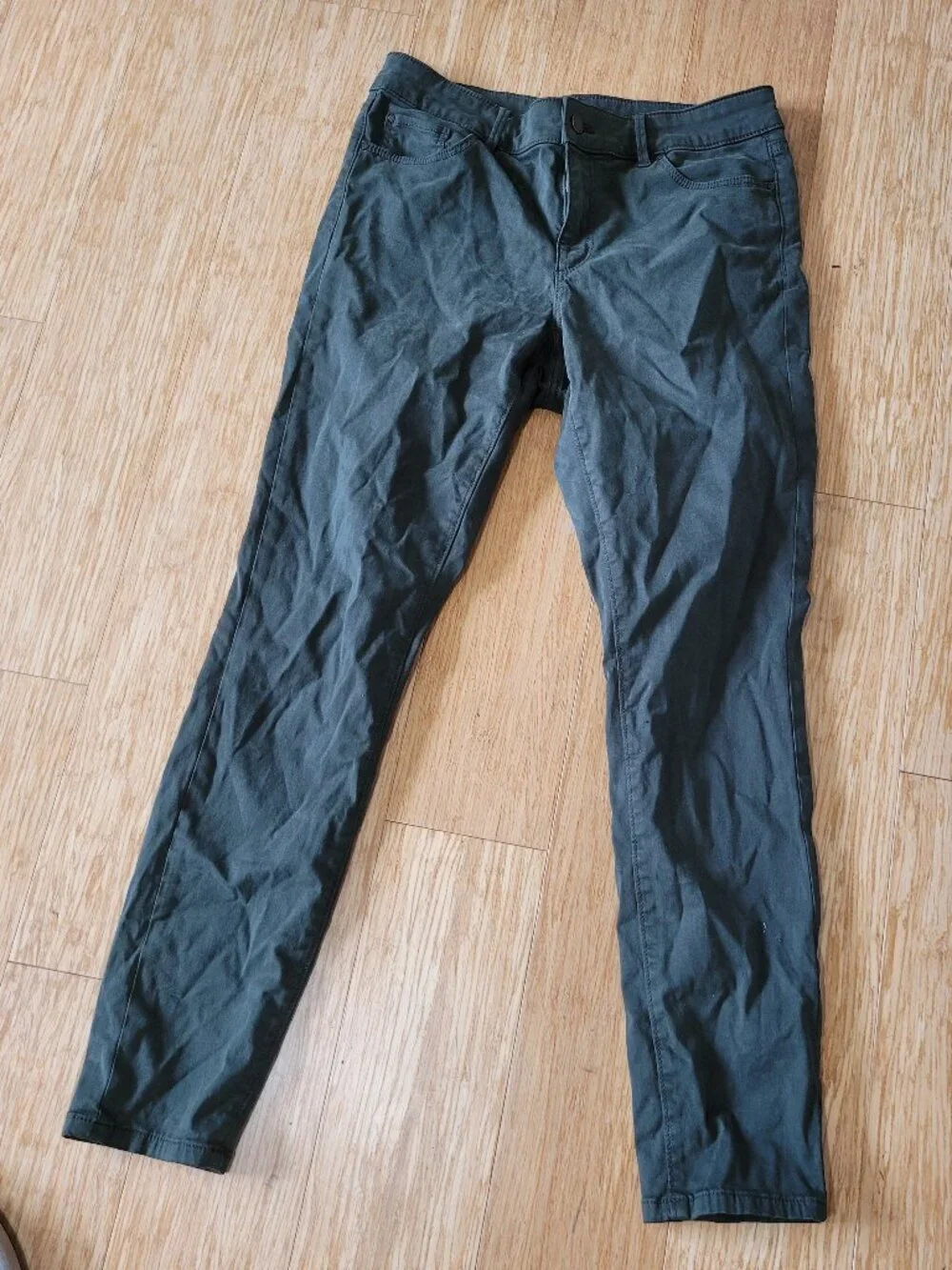 Ann Taylor~The Skinny ~Curvy Fit~ Pants Army Green 6